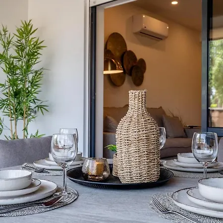 Marina Park Deluxe *